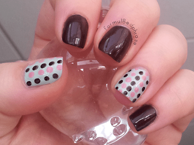 I intended to draw cherry blossoms again, but I'm really bad at them.